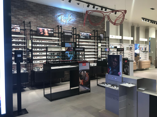 Eye Care Center «LensCrafters», reviews and photos, 3270 Middle Country Rd, Lake Grove, NY 11755, USA