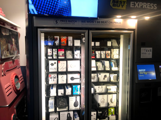 Electronics vending machine Fremont