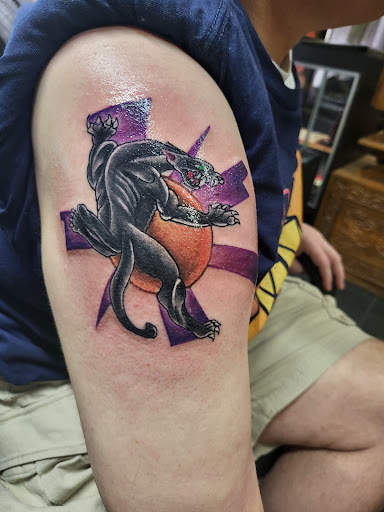 Tattoo Shop «Big Mikes House of Ink Inc», reviews and photos, 1026 W N Blvd, Leesburg, FL 34748, USA