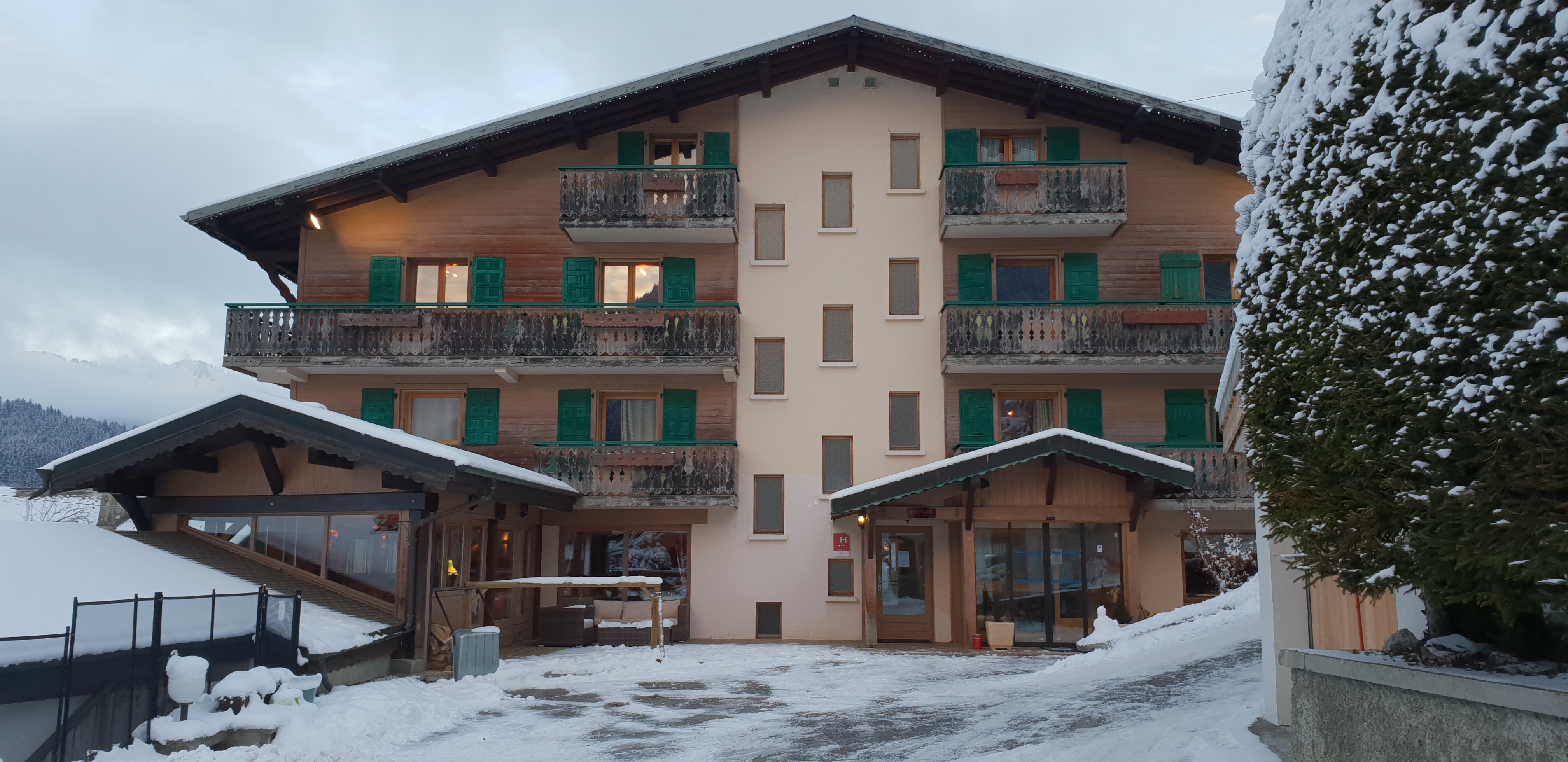 Photo n° 1 de l'avis de Stuart.o fait le 13/01/2019 à 08:05