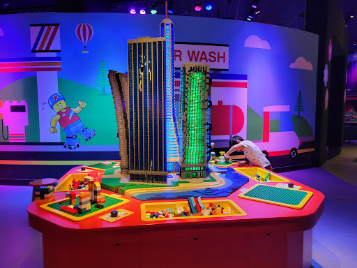 Shopping Mall «Plymouth Meeting Mall», reviews and photos, 500 W Germantown Pike, Plymouth Meeting, PA 19462, USA