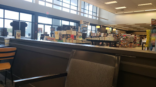 Book Store «Books-A-Million», reviews and photos, 6235 N Davis Hwy, Pensacola, FL 32504, USA