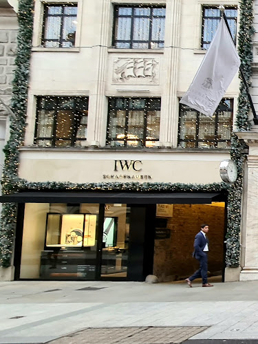 IWC Schaffhausen Flagship Boutique – London