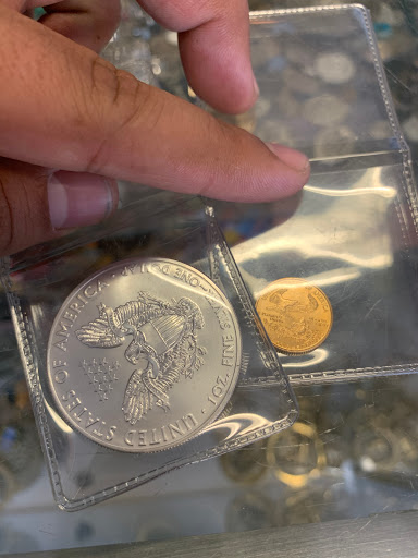 Coin Dealer «Riverside Coins, Gold & Jewelry», reviews and photos, 3204 Riverside Blvd, Sacramento, CA 95818, USA