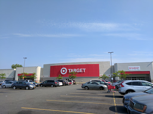 Target, 13505 20th Ave, College Point, NY 11356, USA, 