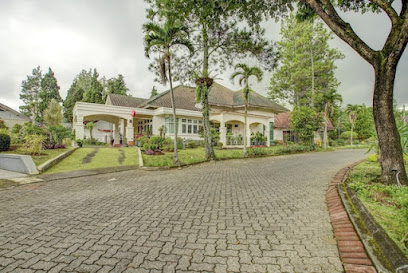 Oyo 90080 Villa Lotus E06