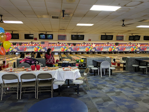 Bowling Alley «Bowl America Inc», reviews and photos, 4525 Stonecroft Blvd, Chantilly, VA 20151, USA