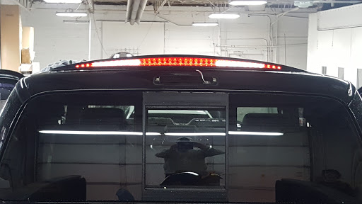 Auto Body Shop «Lakeland Auto Body, Inc.», reviews and photos, 75 W Grand Ave, Lake Villa, IL 60046, USA