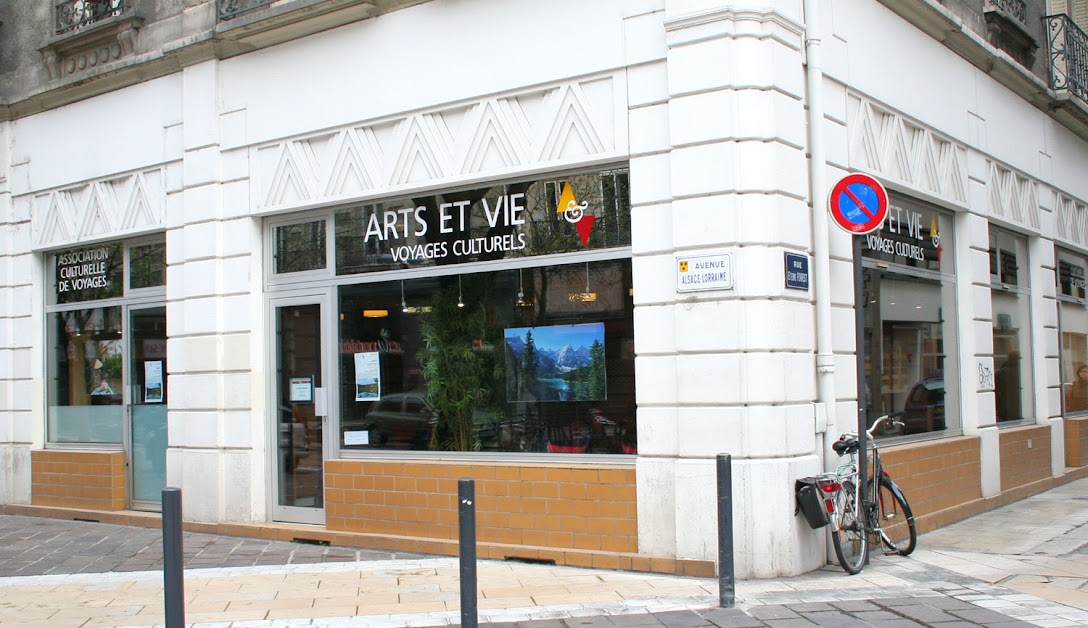 Arts et Vie - Voyages culturels à Grenoble (Isère 38)