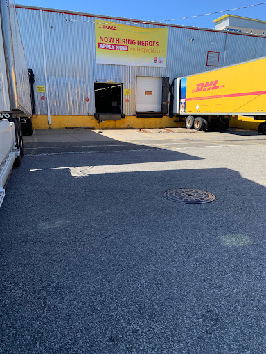 Shipping and Mailing Service «DHL Express», reviews and photos, 420 E St, Boston, MA 02127, USA