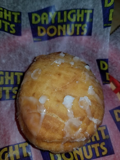 Donut Shop «Daylight Donuts», reviews and photos, 1243 W Central Ave, El Dorado, KS 67042, USA