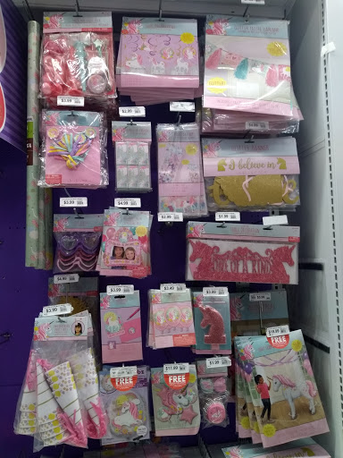 Party Store «Party City», reviews and photos, 1402 SE Everett Mall Way, Everett, WA 98208, USA