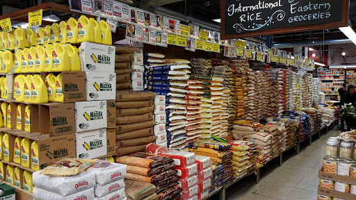 Grocery Store «Fresh Farms», reviews and photos, 8203 W Golf Rd, Niles, IL 60714, USA