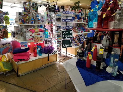 Gift Shop «Aahs! The Ultimate Gift Store», reviews and photos, 1090 Westwood Blvd, Los Angeles, CA 90024, USA