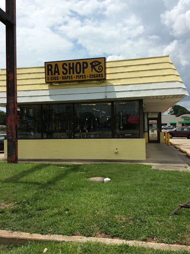 Ra Shop #9 Lafayette, 1905 NW Evangeline Throughway, Lafayette, LA 70501, USA, 