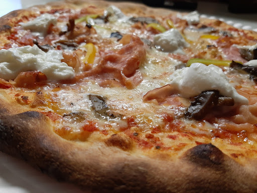 7s Joe Café Bar E Pizzeria in Buglio in Monte, Province of Sondrio