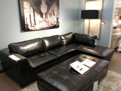 Furniture Store «Value City Furniture», reviews and photos, 800 Thruway Plaza Dr, Cheektowaga, NY 14225, USA