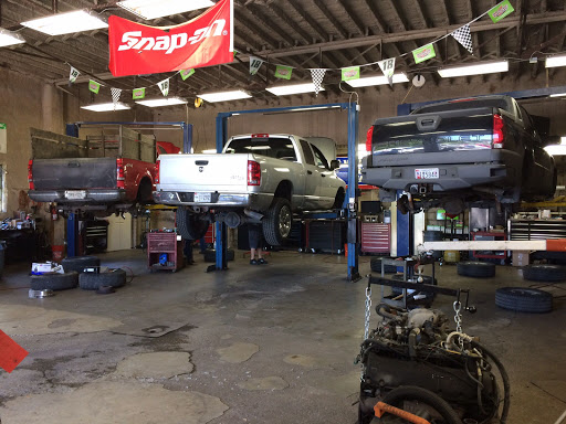 Auto Repair Shop «Business 30 Automotive LLC», reviews and photos, 1600 N Main St, Hampstead, MD 21074, USA