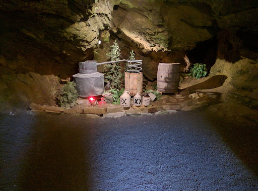 Resort «Smoke Hole Caverns», reviews and photos, 8290 N Fork Hwy, Cabins, WV 26855, USA