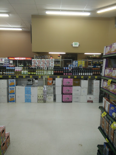 Grocery Store «Grocery Outlet Bargain Market», reviews and photos, 4157 NW U.S. 101 #101, Lincoln City, OR 97367, USA