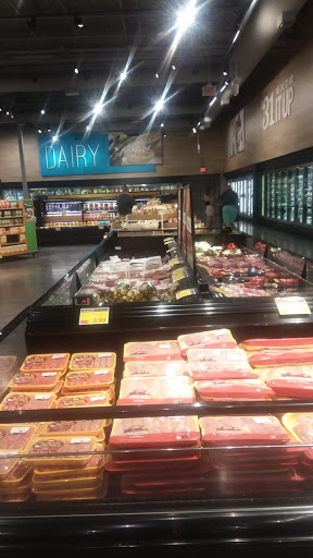 Supermarket «Market 32», reviews and photos, 990 Torringford St, Torrington, CT 06790, USA