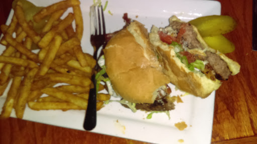 Bar «Crows Nest Pub and Grill», reviews and photos, 181 Plaistow Rd, Plaistow, NH 03865, USA