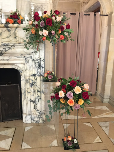 Florist «Rogers Park Florist», reviews and photos, 1415 W Morse Ave, Chicago, IL 60626, USA