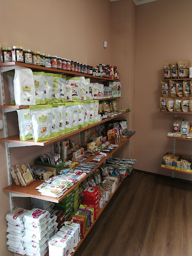 Opinii despre ÉleTrend üzlet în Abony - Élelmiszerüzlet