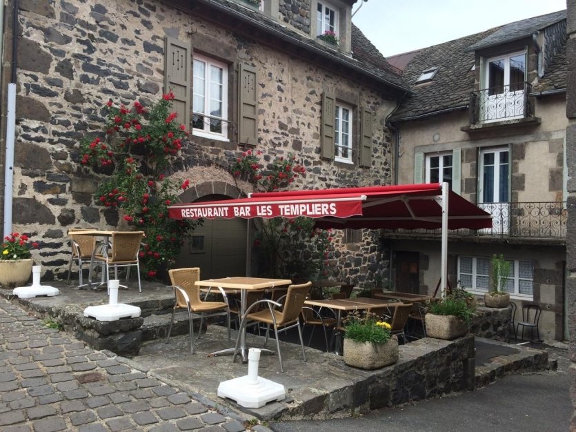 Restaurant Les Templiers - Salers à Salers (Cantal 15)