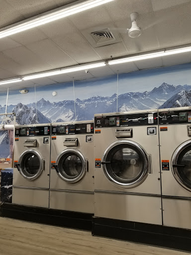 Dry Cleaner «Southland Coin Laundry Dry», reviews and photos, 985 W State Rd 84, Fort Lauderdale, FL 33315, USA