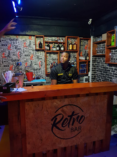 Retro Bar