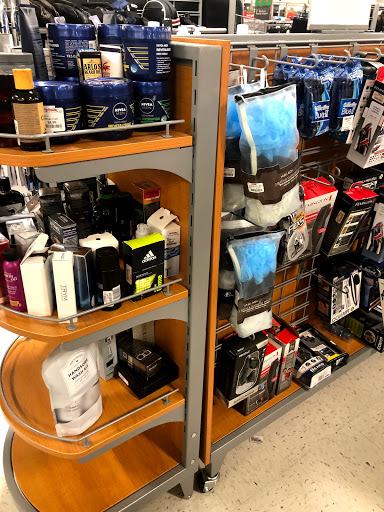 Department Store «T.J. Maxx», reviews and photos, 9106 Shops Way, Northborough, MA 01532, USA