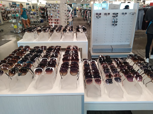 Department Store «Nordstrom Rack Willowbrook Mall», reviews and photos, 8000 Willowbrook Dr, Houston, TX 77070, USA