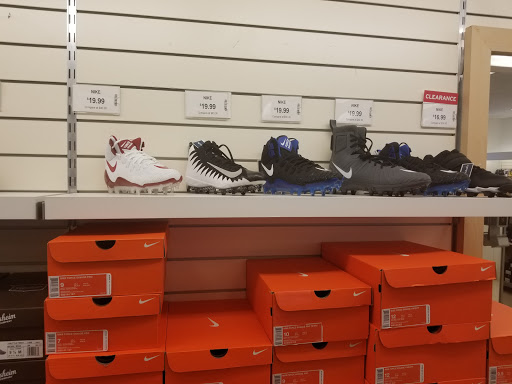 Department Store «Marshalls», reviews and photos, 15918 Crain Hwy, Brandywine, MD 20613, USA