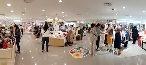 Stores to buy amazona women's clothing Hong Kong