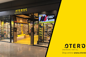 Oteros Sneakers For All image