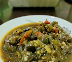warung makan bu dewi photo