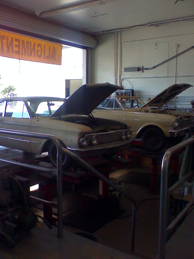 Auto Repair Shop «Auto Worx», reviews and photos, 17052 E Foothill Blvd A, Fontana, CA 92335, USA