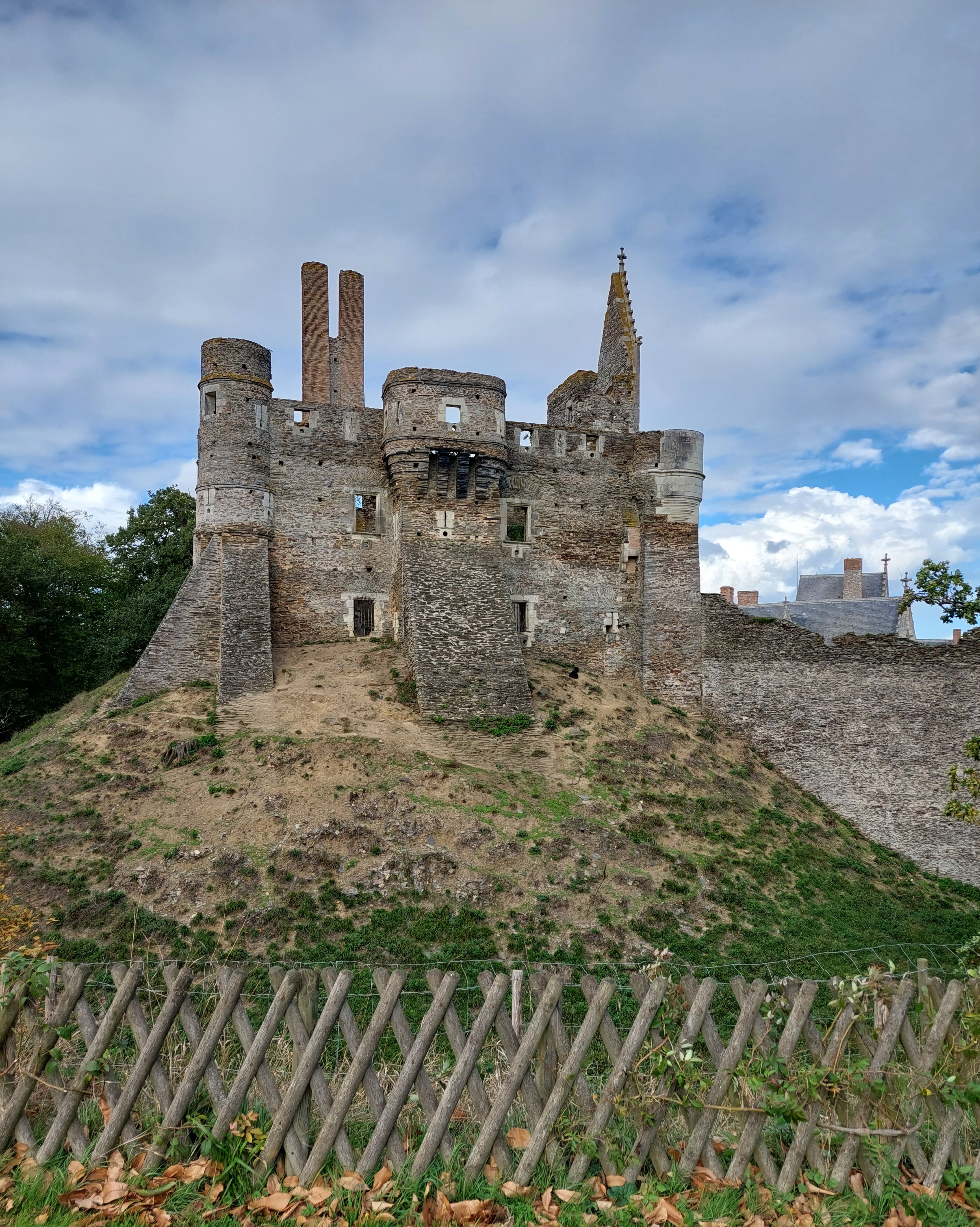 Photo n° 1 de l'avis de V..u fait le 25/10/2022 à 18:48