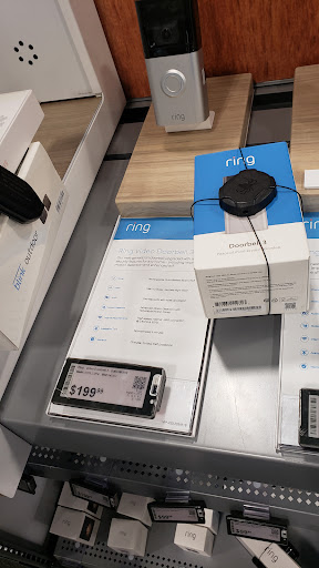 Electronics Store «Best Buy», reviews and photos, 2601 S Stemmons Fwy, Lewisville, TX 75067, USA