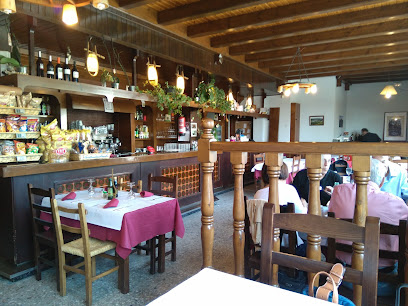 Restaurant La Solana - Carrer Antoni Elies, 10, 17539 Bolvir, Girona, Spain