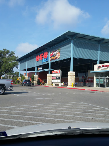 Grocery Store «H-E-B plus!», reviews and photos, 20935 US-281, San Antonio, TX 78258, USA