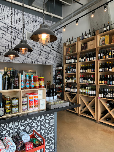 Liquor Store «Grand Cata, Latin Wine Shop», reviews and photos, 1550 7th St NW, Washington, DC 20001, USA