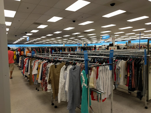 Clothing Store «Ross Dress for Less», reviews and photos, 1375 SE 17th St, Fort Lauderdale, FL 33316, USA