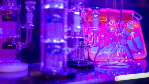 Tobacco Shop «Puffit Smoke & Vape Shop», reviews and photos, 4434 S Archer Ave, Chicago, IL 60632, USA