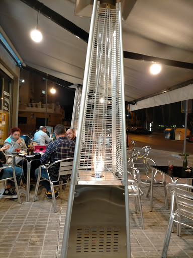 El Parque Burger Bar - Av. de Isaac Peral, 33, 29004 Málaga