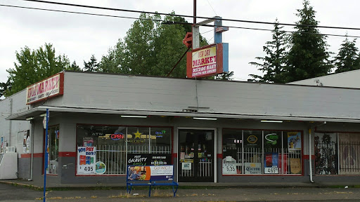 New Day Market, 11905 NE Halsey St, Portland, OR 97220, USA, 