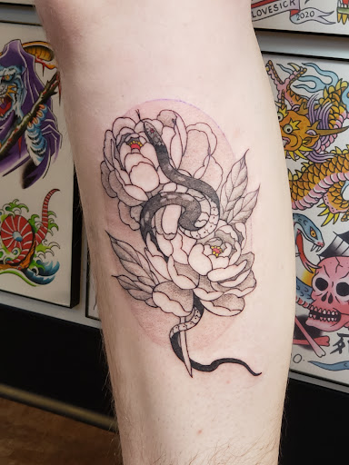 Dreams Collide Tattoo, 102 W King St, Lancaster, PA 17603, USA, 