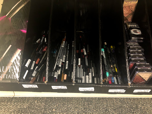 Drug Store «CVS», reviews and photos, 27365 Cherry Hill Rd, Inkster, MI 48141, USA