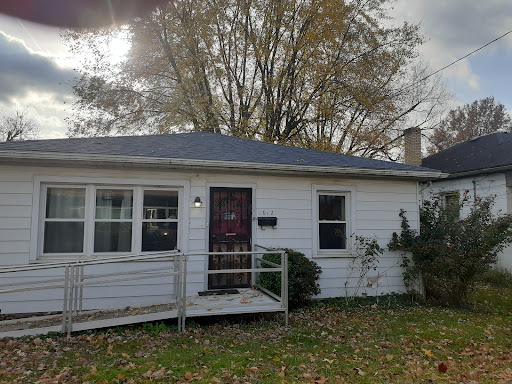 Roofing Contractor «Jeff Home Improvements INC.», reviews and photos, 5509 Hamburg Pike, Jeffersonville, IN 47130, USA